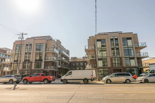 Additional property image - 871 Sheppard Ave Unit TH11