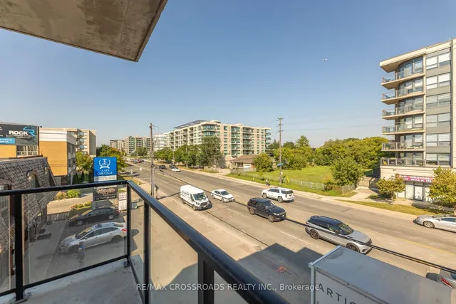 Additional property image - 871 Sheppard Ave Unit TH11