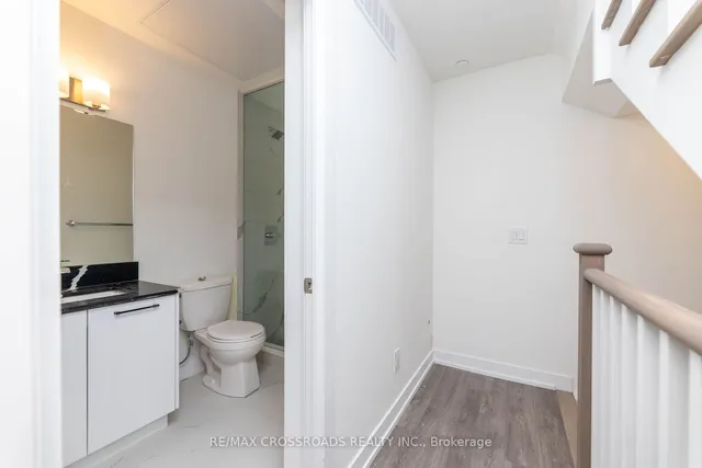 Additional property image - 871 Sheppard Ave Unit TH11