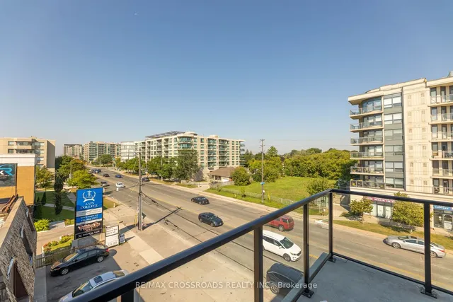 Additional property image - 871 Sheppard Ave Unit TH11