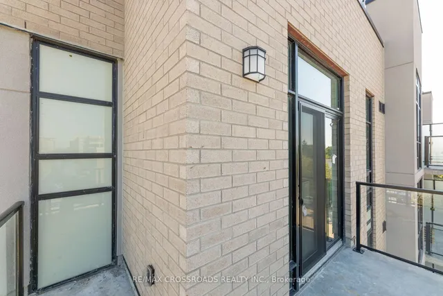 Additional property image - 871 Sheppard Ave Unit TH11