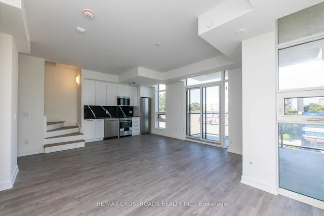 Additional property image - 871 Sheppard Ave Unit TH11