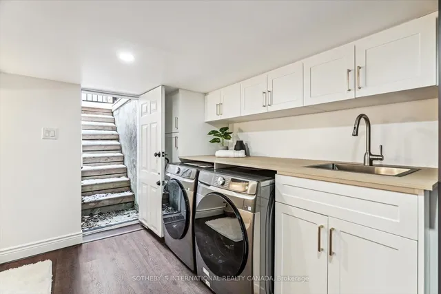 Additional property image - 290 Bathurst St