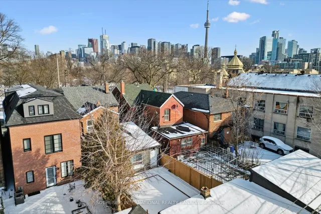 Additional property image - 290 Bathurst St