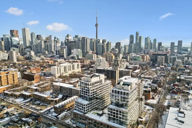 Additional property image - 290 Bathurst St