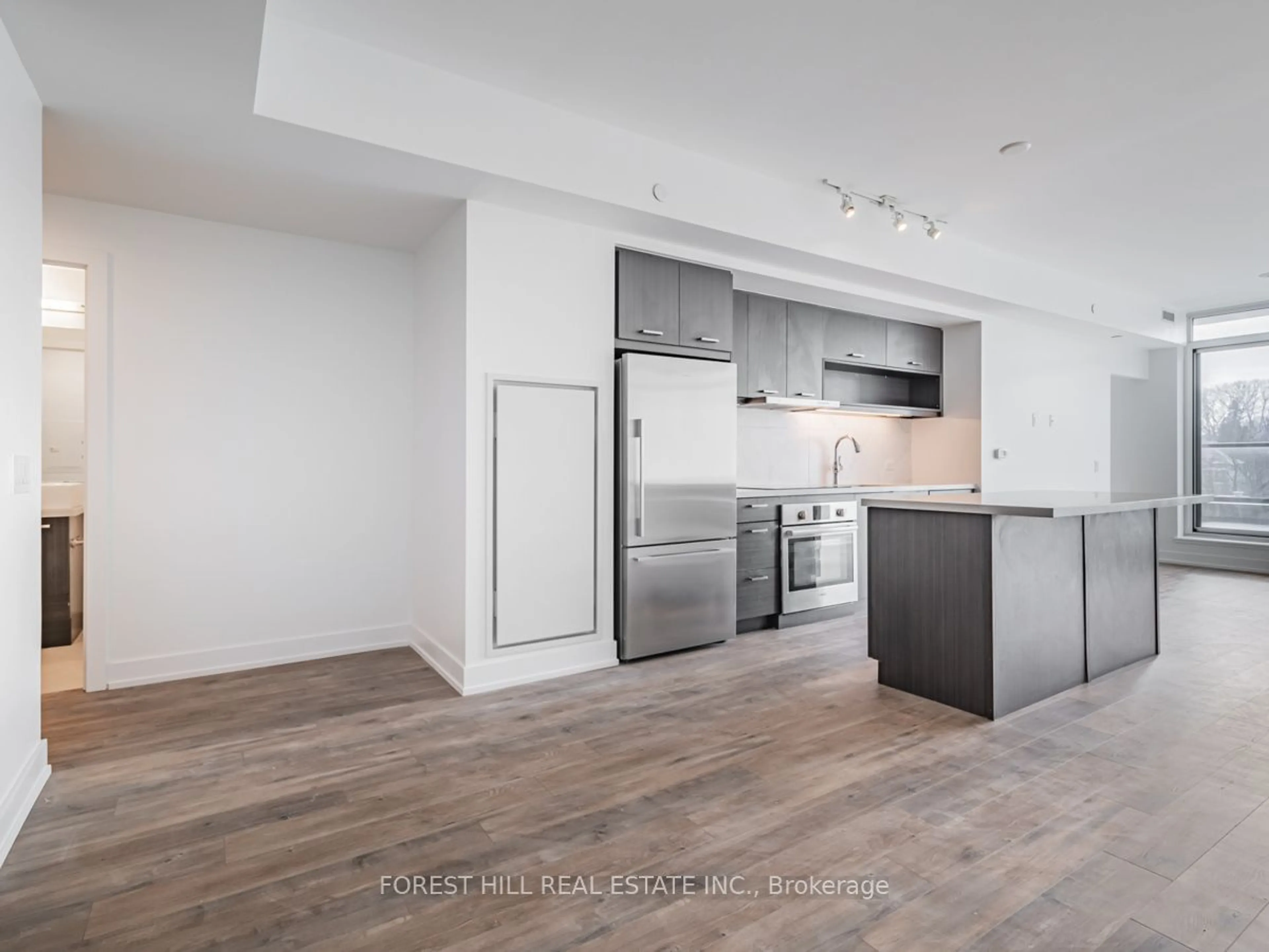 Open concept kitchen, unknown for 170 Chiltern Hill Rd #317, Toronto Ontario M6C 0A9