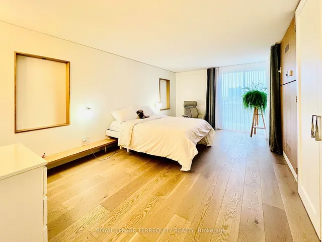 Additional property image - 1 Concorde Pl Unit 703