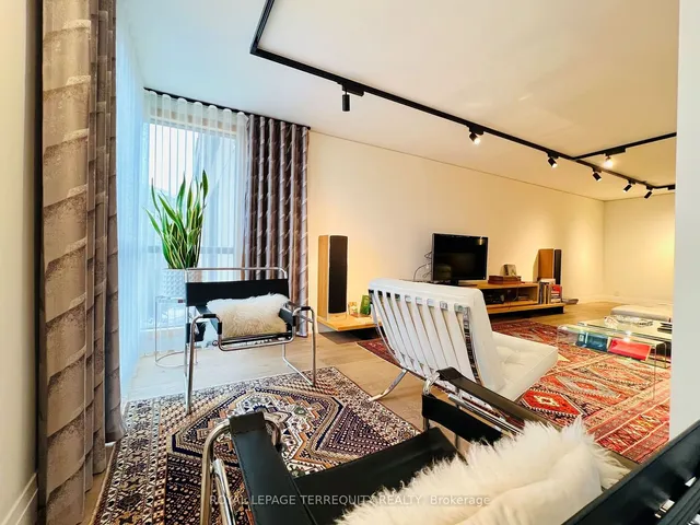 Additional property image - 1 Concorde Pl Unit 703