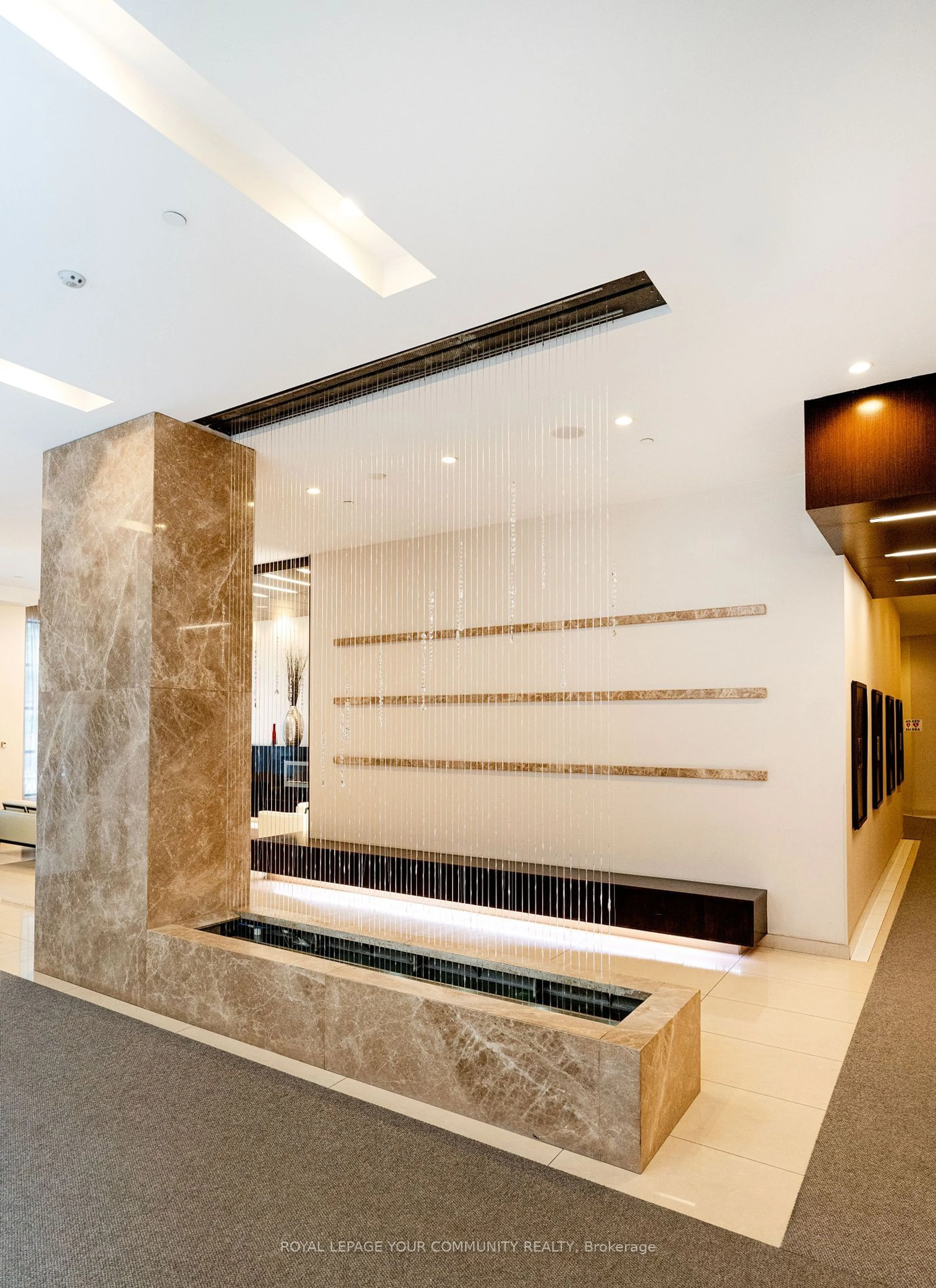 Lobby for 500 Doris Ave #2121, Toronto Ontario M2N 0C1