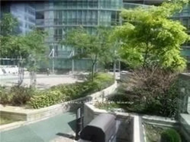 Additional property image - 30 Grand Trunk Cres Unit 3006