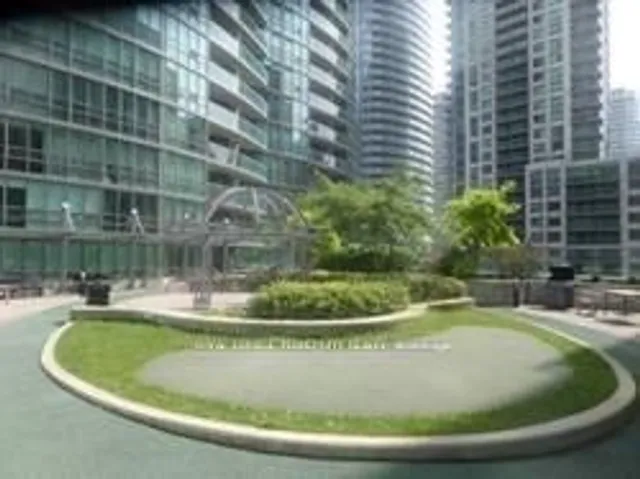 Additional property image - 30 Grand Trunk Cres Unit 3006