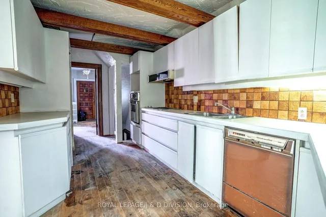 Additional property image - 27 Cortland Ave