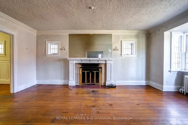Additional property image - 27 Cortland Ave