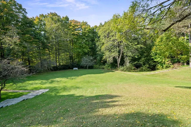 Additional property image - 22 Park Lane Circ