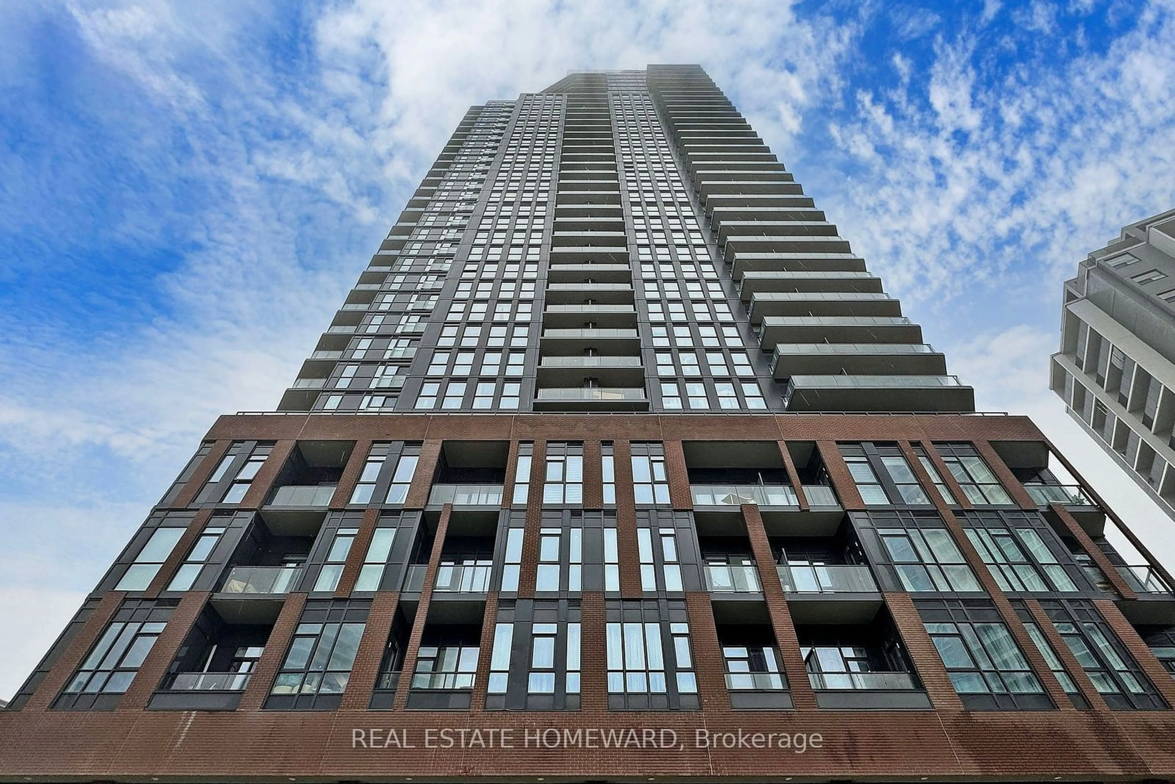 Indoor foyer for 159 Wellesley St #1809, Toronto Ontario M4Y 0H5