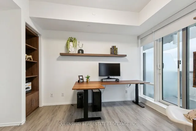 Additional property image - 1 Bloor St Unit 6706
