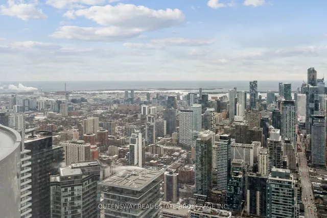 Additional property image - 1 Bloor St Unit 6706