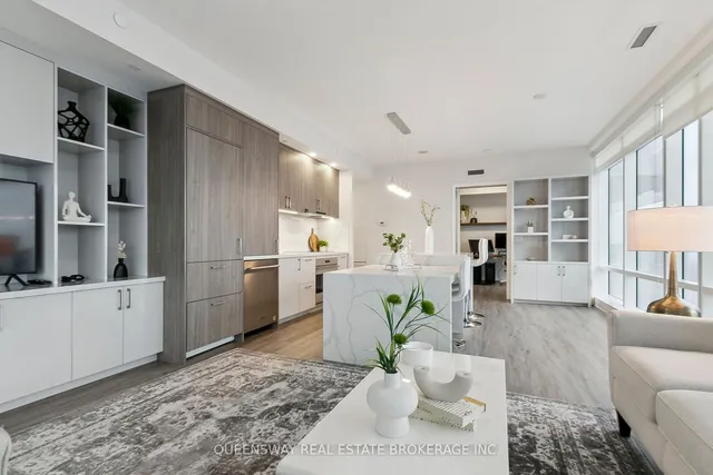 Additional property image - 1 Bloor St Unit 6706