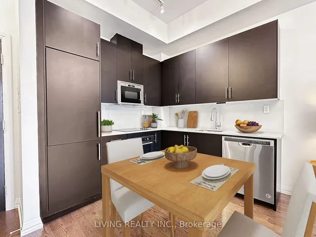 Additional property image - 460 Adelaide St Unit 915
