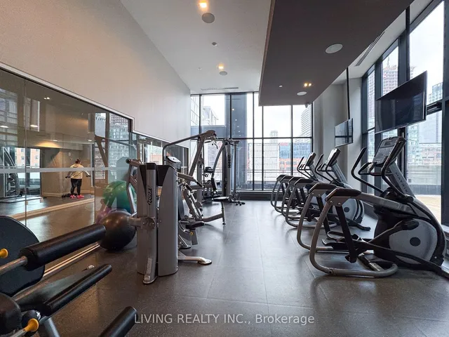 Additional property image - 460 Adelaide St Unit 915