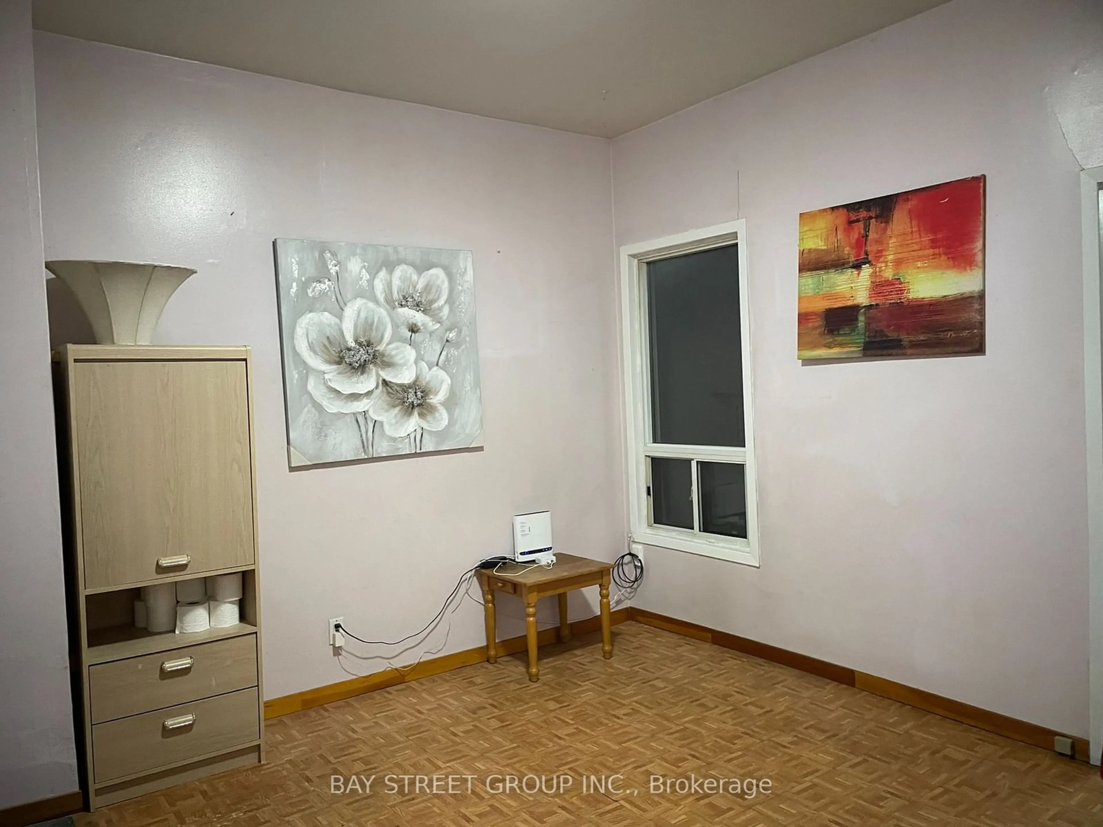 A pic of a room for 8 Dublin St, Toronto Ontario M6H 1J3