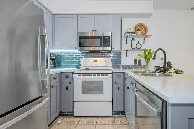 Additional property image - 12 Sudbury St Unit 2018
