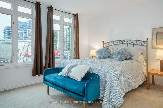 Additional property image - 12 Sudbury St Unit 2018