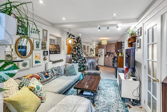 Additional property image - 626 Huron St