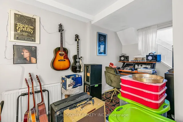 Additional property image - 626 Huron St