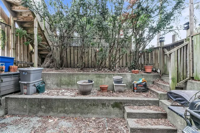 Additional property image - 626 Huron St