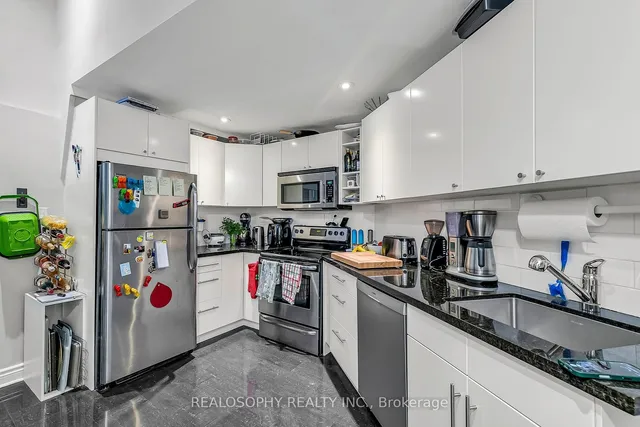 Additional property image - 626 Huron St