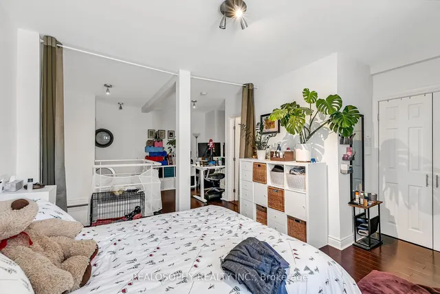 Additional property image - 626 Huron St