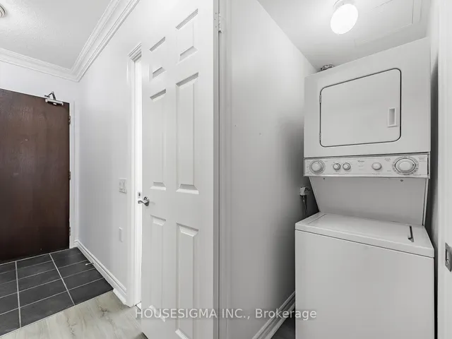 Additional property image - 388 Bloor St Unit 2001