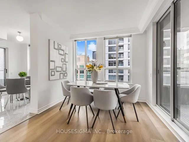 Additional property image - 388 Bloor St Unit 2001