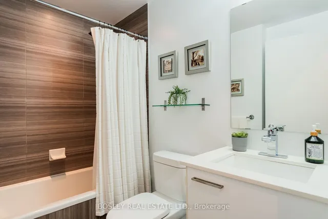 Additional property image - 2 Gladstone Ave Unit 704