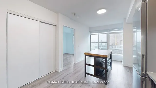 Additional image 9 of 395 Bloor St Unit 1410