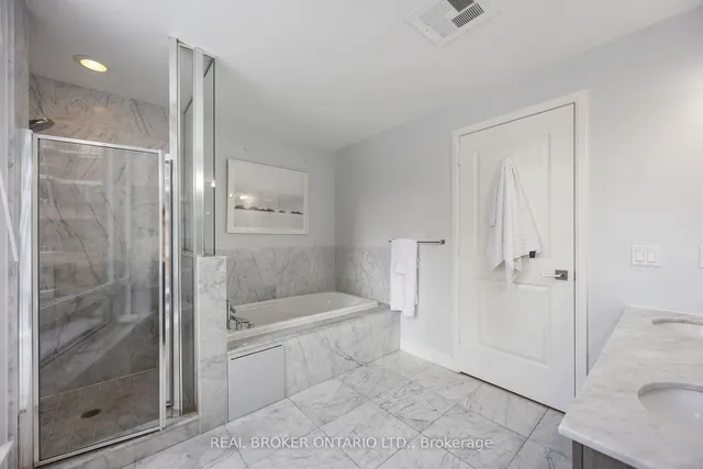 Additional property image - 23 Sheppard Ave Unit TH12