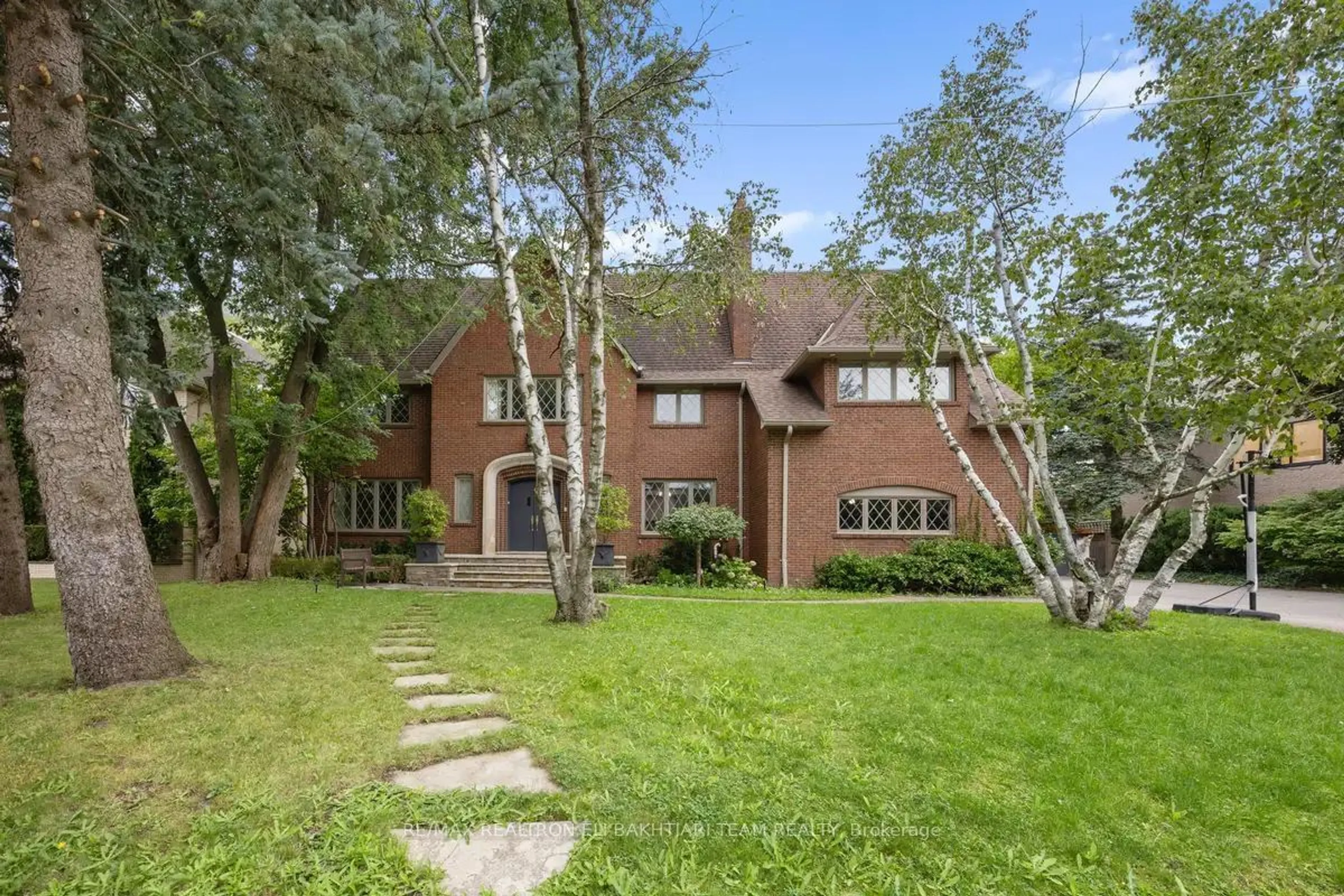 Home with brick exterior material, unknown for 14 Cosmic Dr, Toronto Ontario M3B 3E9