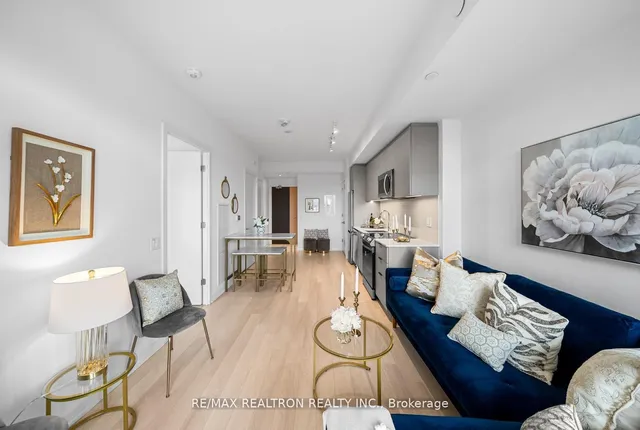 Additional property image - 48 Power St Unit 1810
