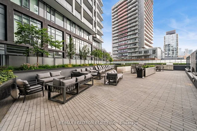 Additional property image - 48 Power St Unit 1810