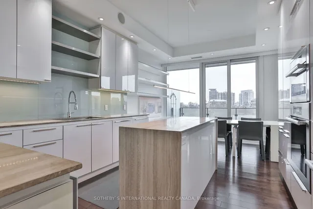 Additional property image - 88 Davenport Rd Unit 804