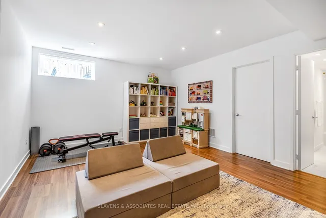 Additional property image - 480 Atlas Ave