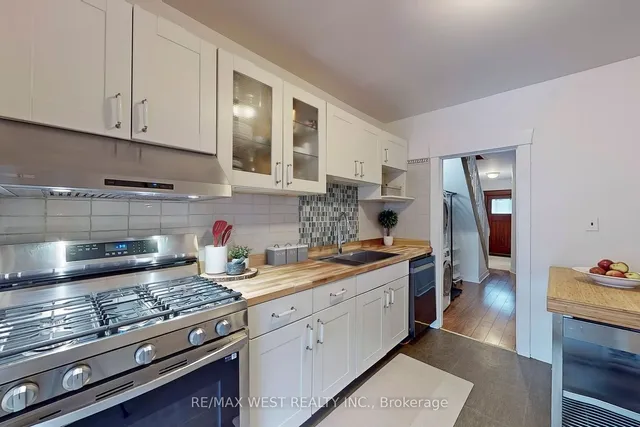 Additional property image - 540 Roxton Rd