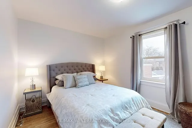Additional property image - 540 Roxton Rd