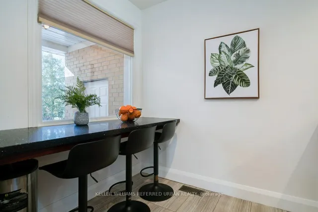 Additional property image - 30 Larabee Cres