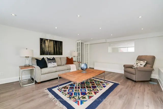 Additional property image - 30 Larabee Cres