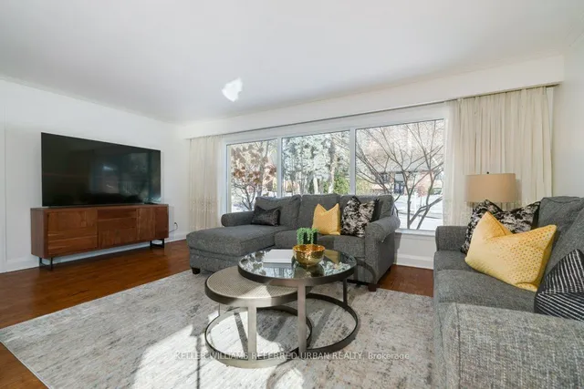 Additional property image - 30 Larabee Cres
