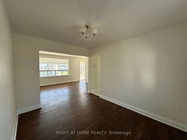 Additional image 14 of 50 Moore Park Ave