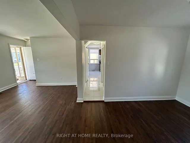 Additional image 13 of 50 Moore Park Ave