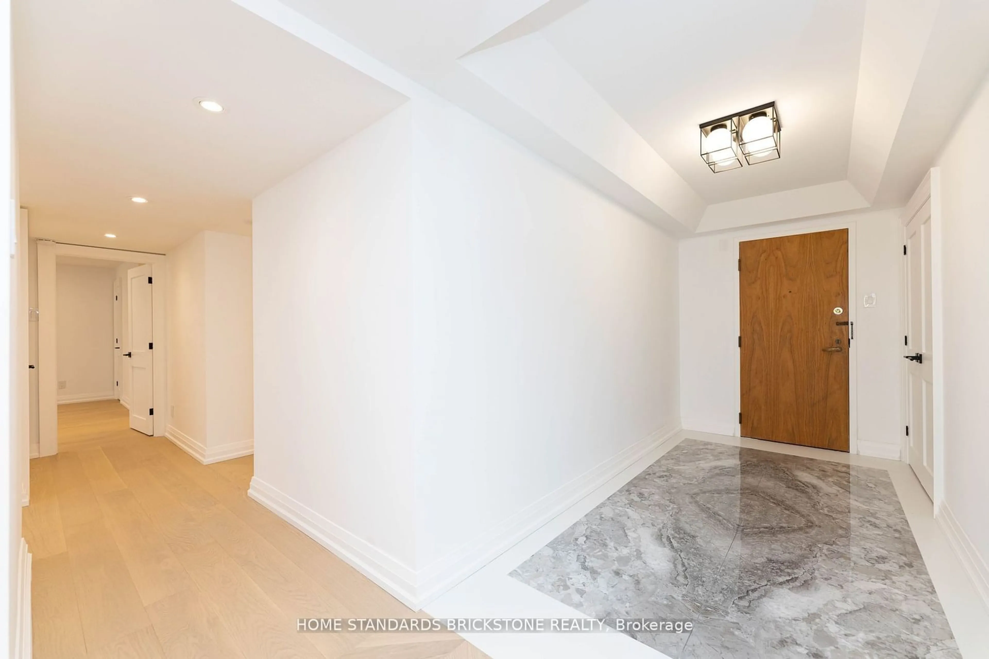 Indoor foyer for 61 St Clair Ave #805, Toronto Ontario M4V 2Y8